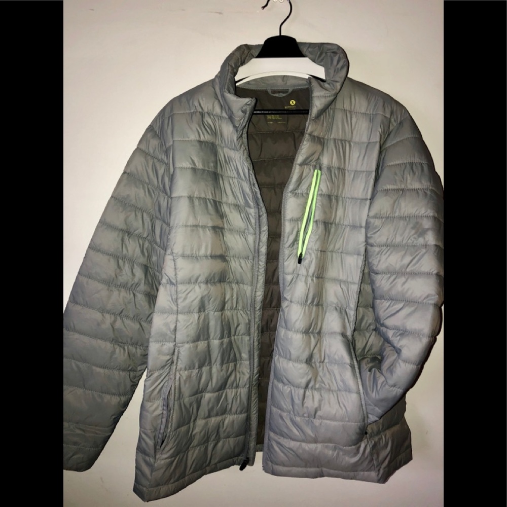 Xersion packable jacket